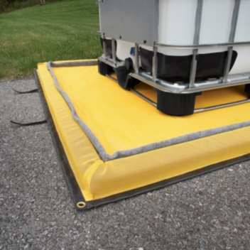 PIG® Outdoor Filter Berm Pad - FLT902