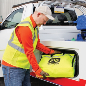 PIG® Truck Spill Kit in Stowaway Bag - KIT622